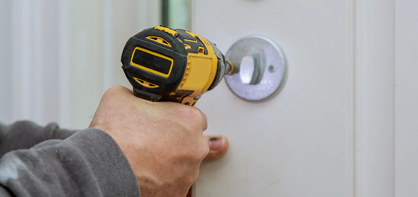 Street Locksmith For Smart Lock Repair in Bloomfield, NJ