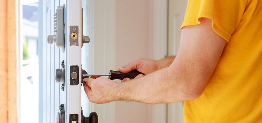 Eviction Locksmith For Key Fob Replacement Services in Bloomfield, NJ